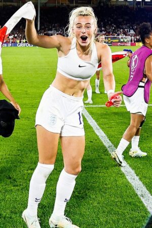 Chloe Kelly hot soccer babe