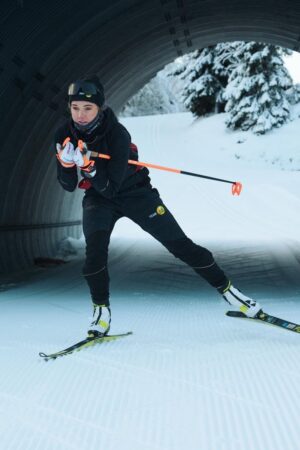 Emilie Fleten skiing