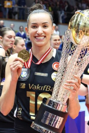 Gabriela Guimaraes Champions League winner