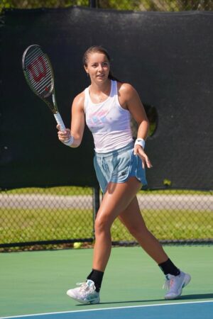 Jodie Burrage tennis hot