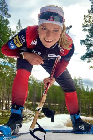 Juni Arnekleiv biathlete babe