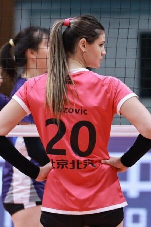 Katarina Lazovic volley babe