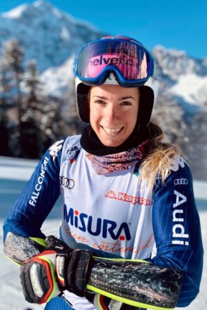 Marta Bassino hot skiing