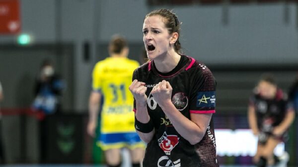 Ana Gros handball