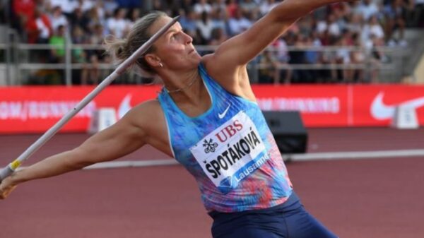 Barbora Spotakova javelin throw