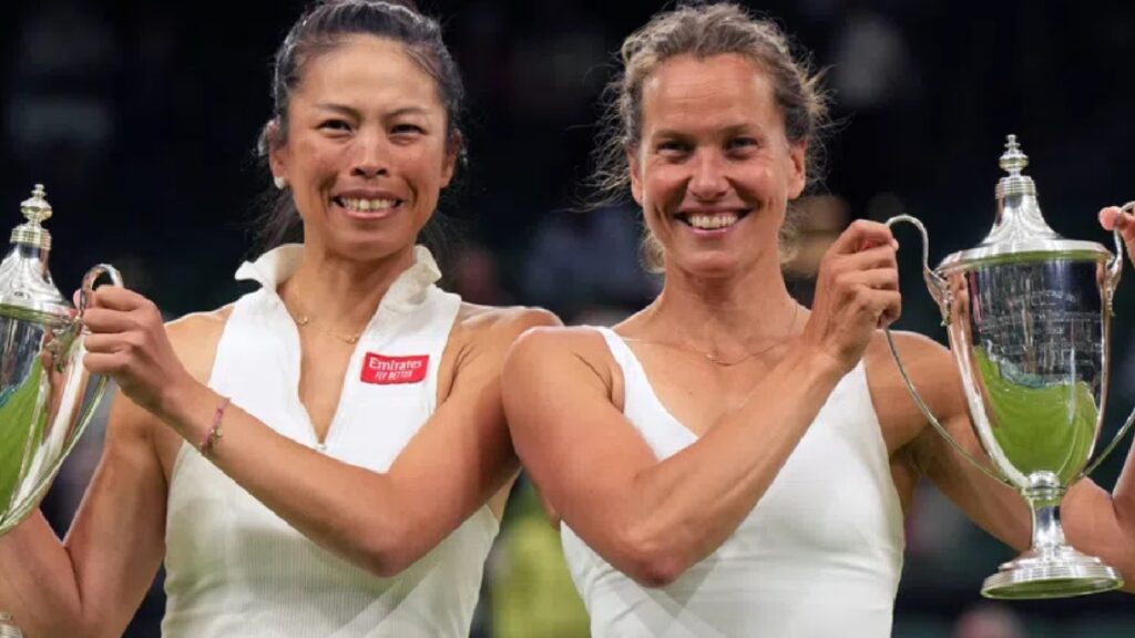 Barbora Strycova and SuWei Hsieh won the women’s doubles title at