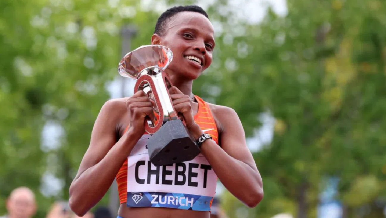 Beatrice Chebet 5km wr