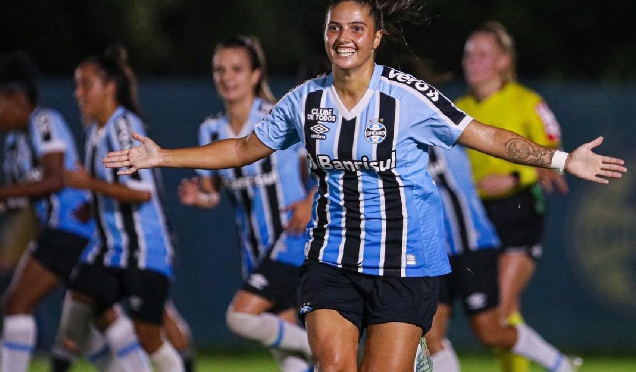 Catyellen Gremio women football