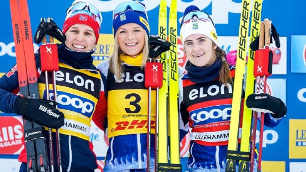 Frida Karlsson win mass start