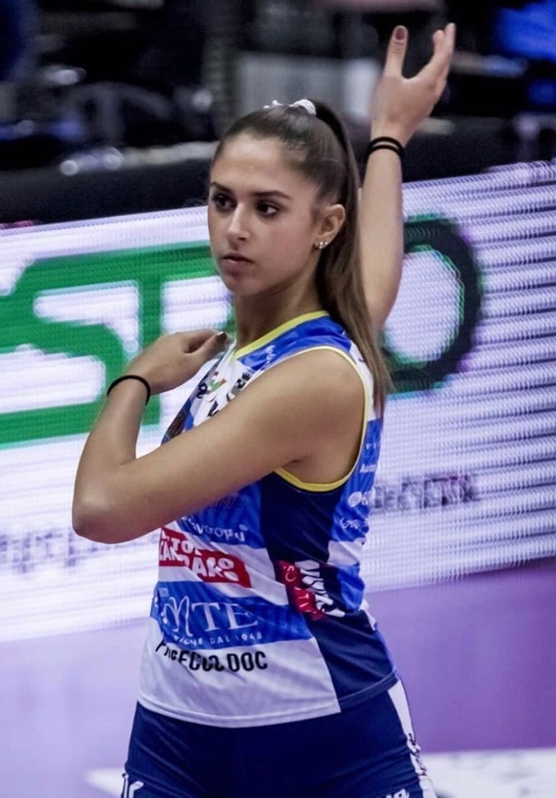 Italian volleyball babe Giorgia Frosini – Femi Sports