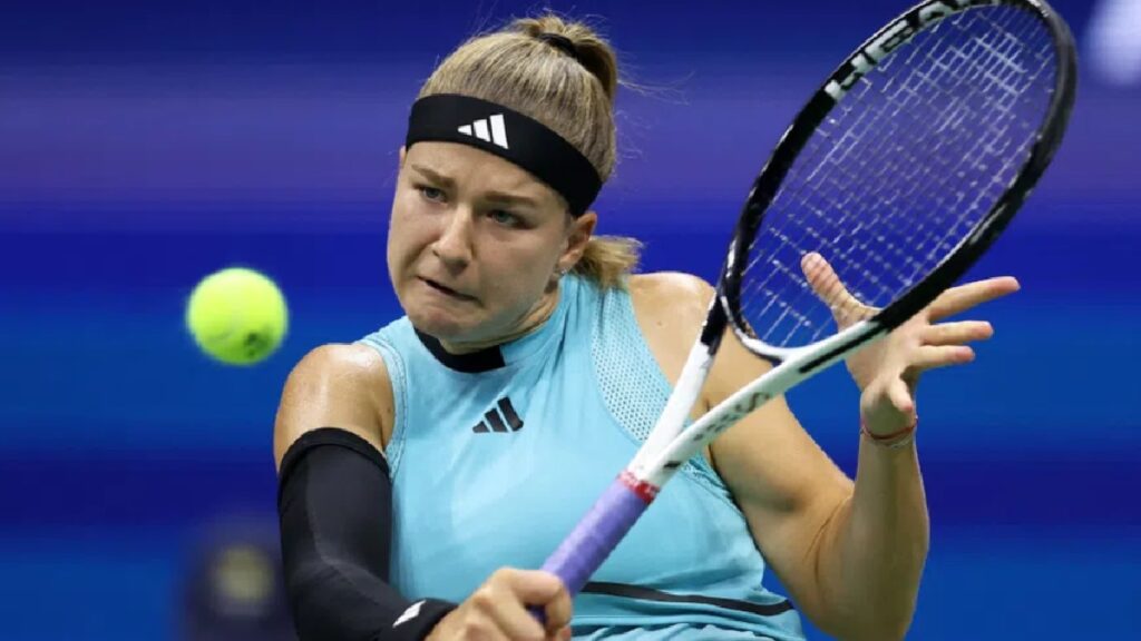 Karolina Muchova underwent surgery on her right wrist - Femi Sports