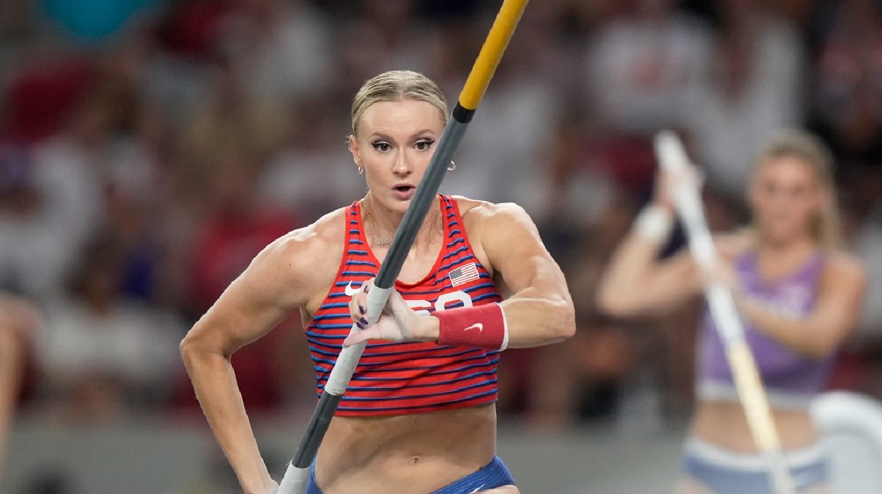 Katie Moon pole vault diamond