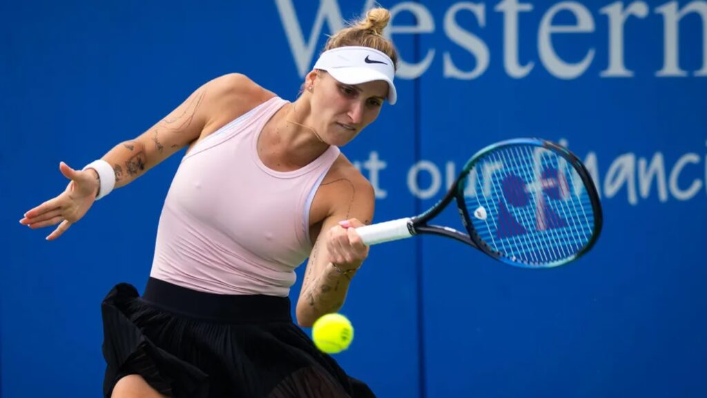 Marketa Vondrousova qualified for the quarter-finals of the WTA 1000 ...