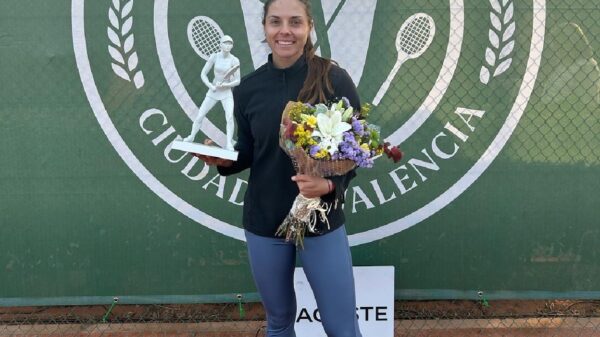 Viktoriya Tomova won title W100 Valencia