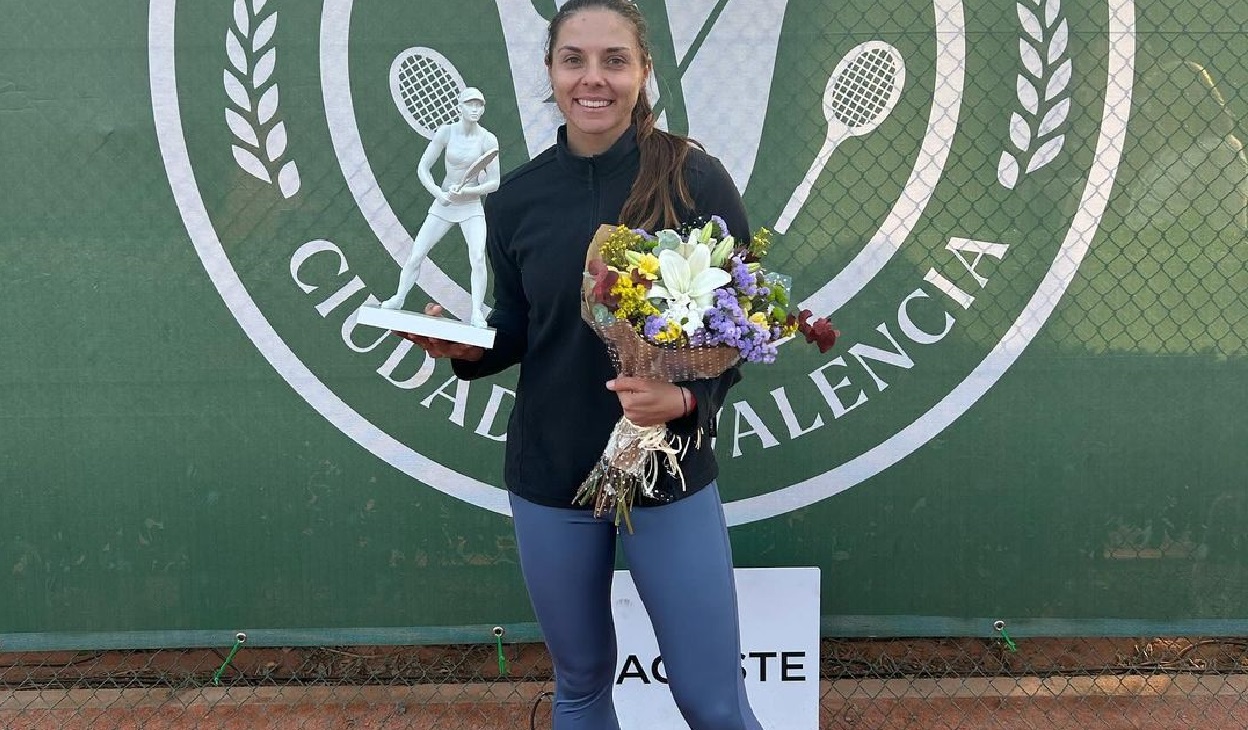 Viktoriya Tomova won title W100 Valencia