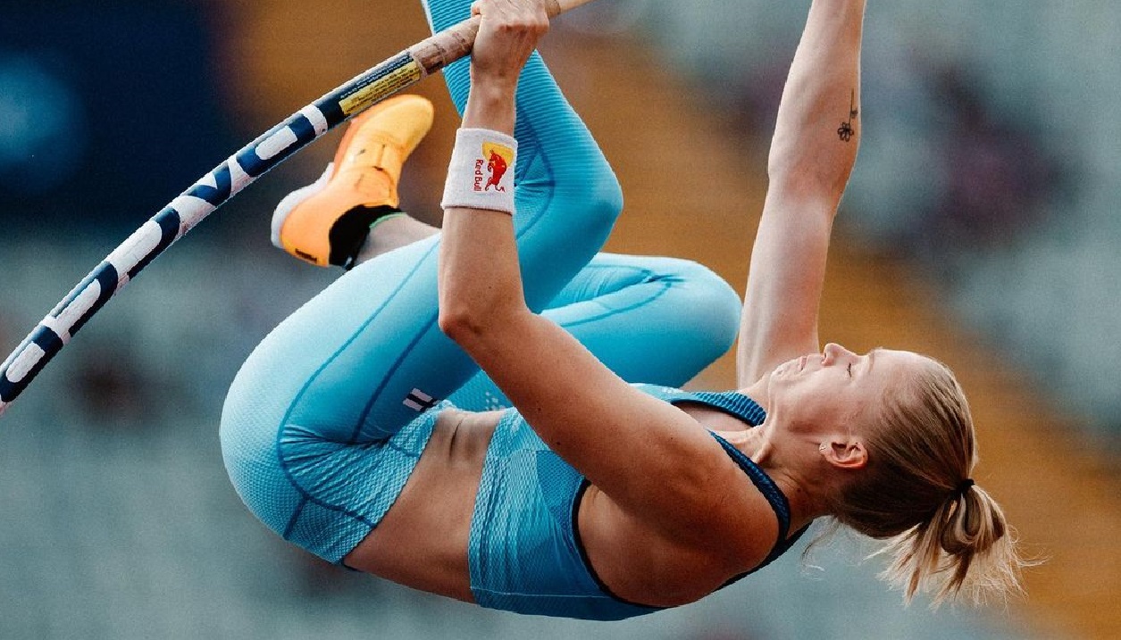 Wilma Murto pole vault