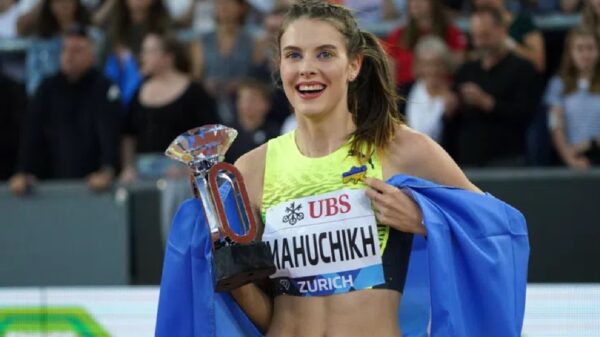 Yaroslava Mahuchikh Diamond League trophy